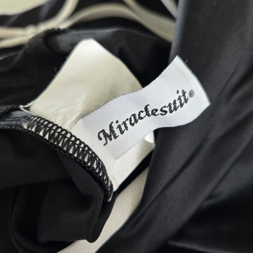 MIRACLESUIT Line Up One-Piece Swimsuit Sculpting High-Neck Black White Piping - Picture 8 of 11